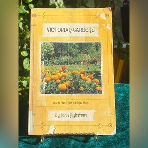 Victorian Gardens by John Highstone paperback book